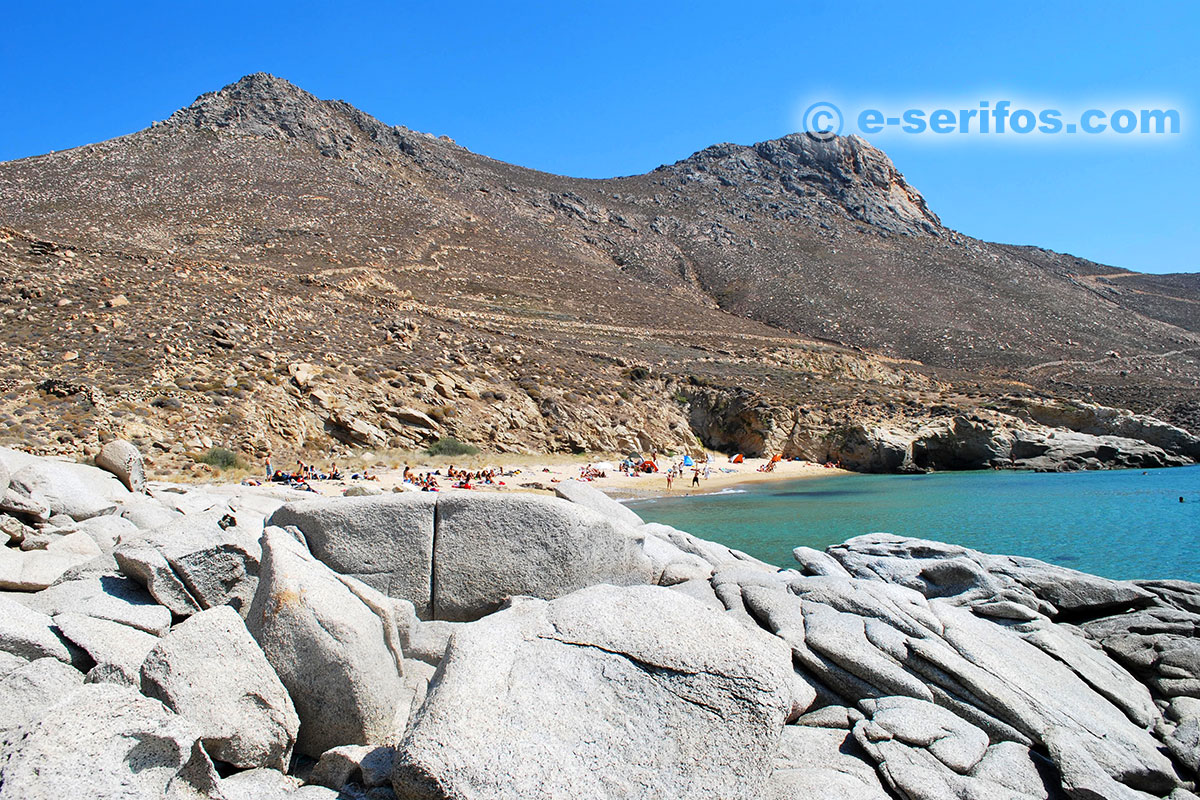 La plage Kalo Abeli à Serifos